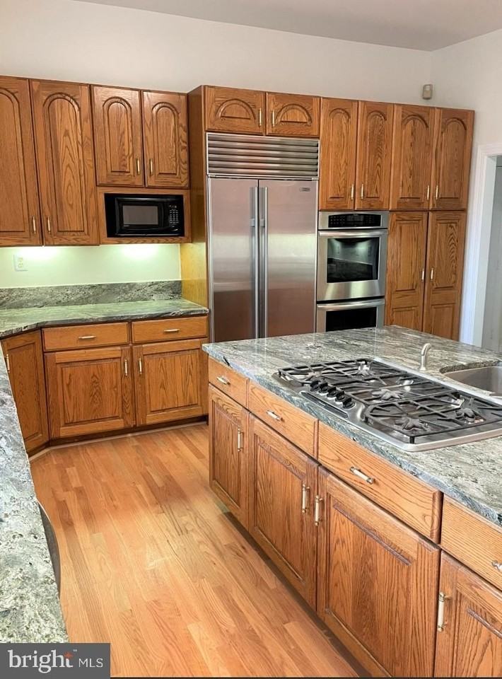 9 Alloway Ct - Photo 6 of 42