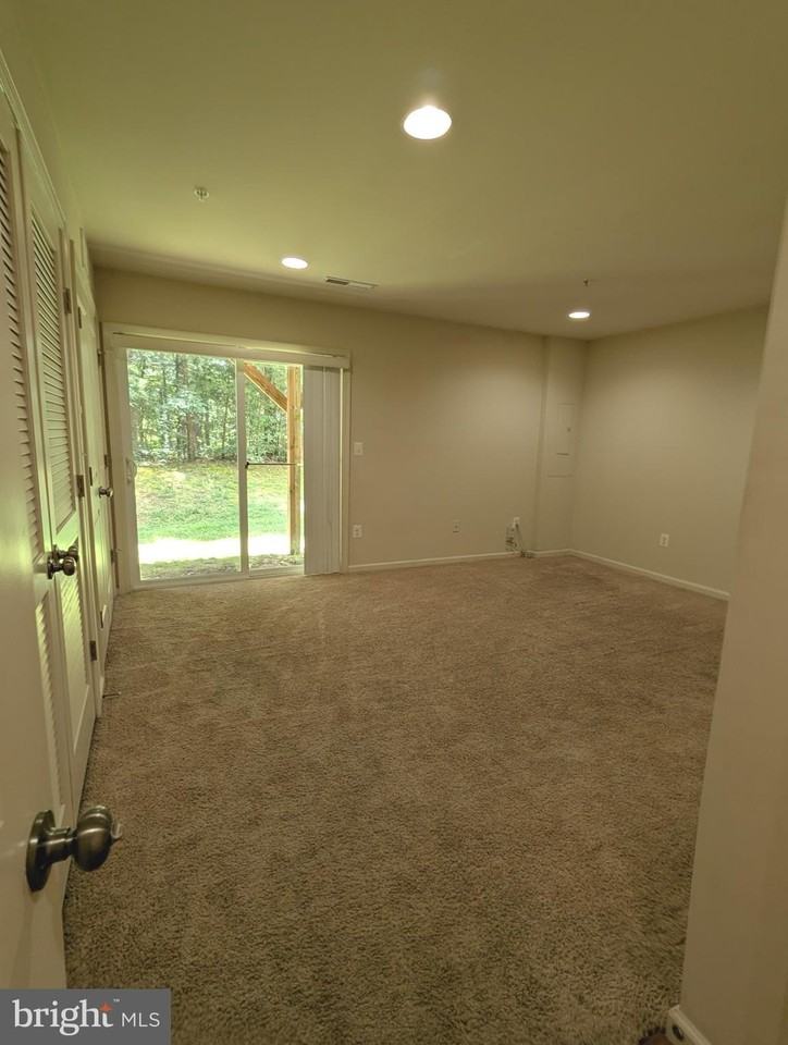 22404 Glenbow Way - Photo 4 of 22