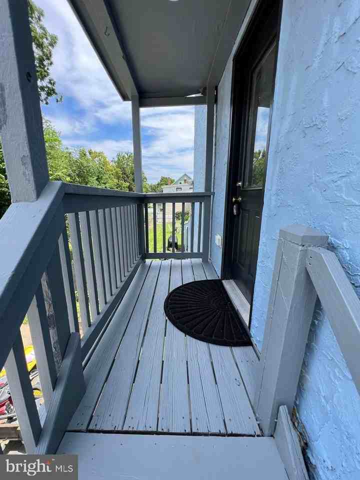 39 Buttonwood St #B - Photo 2 of 21