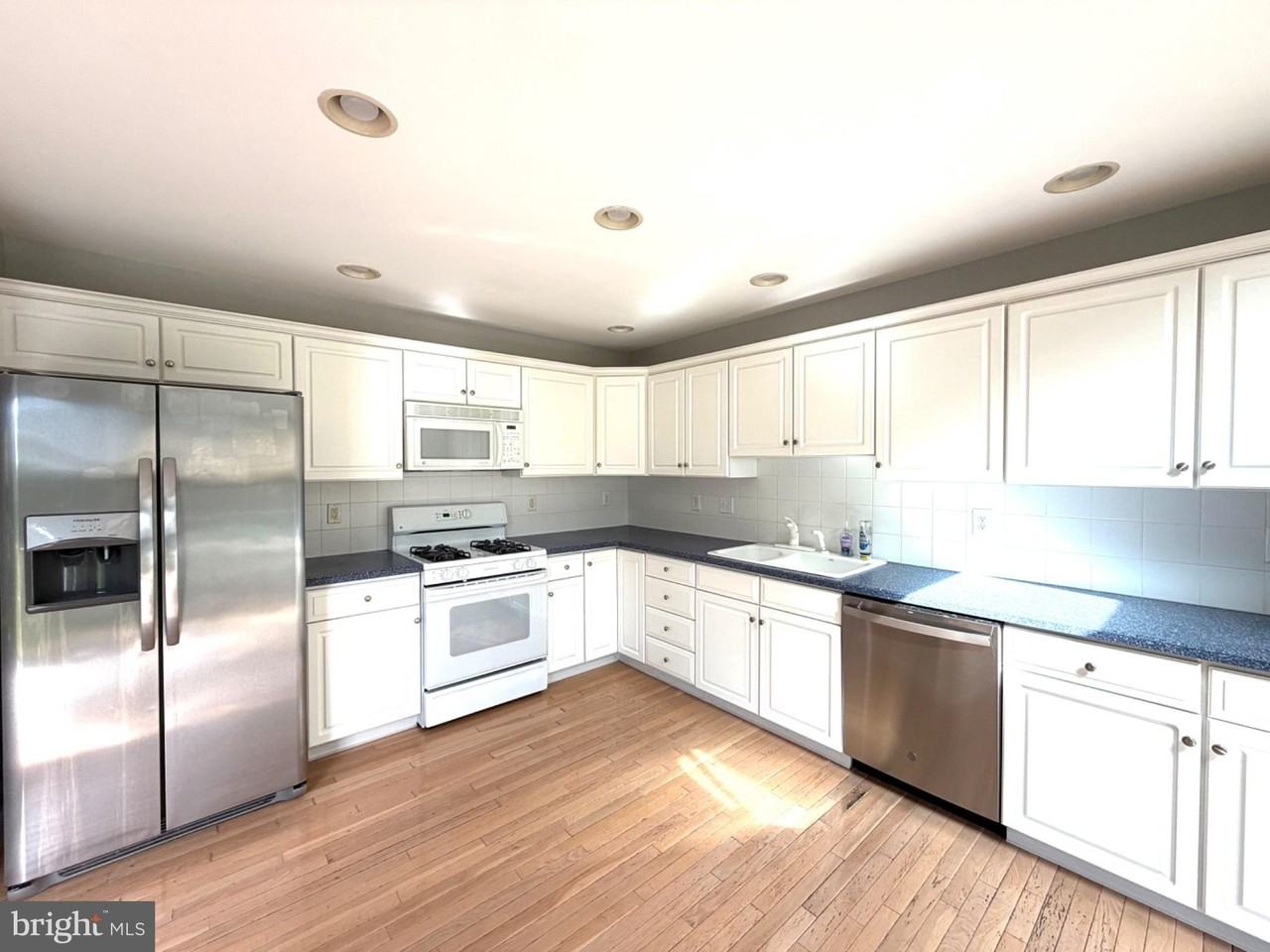 45 Palmer Dr - Photo 4 of 12