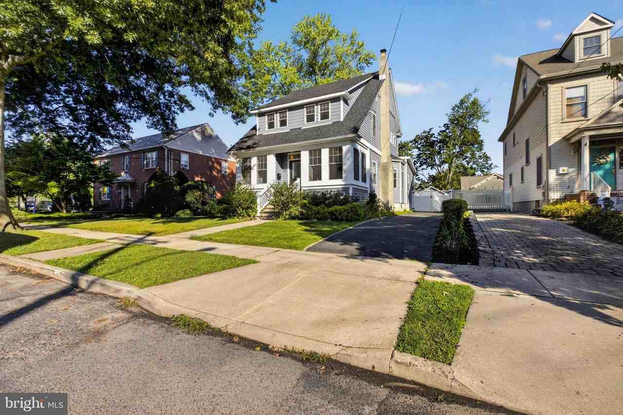 21 E Redman Ave - Photo 2 of 50