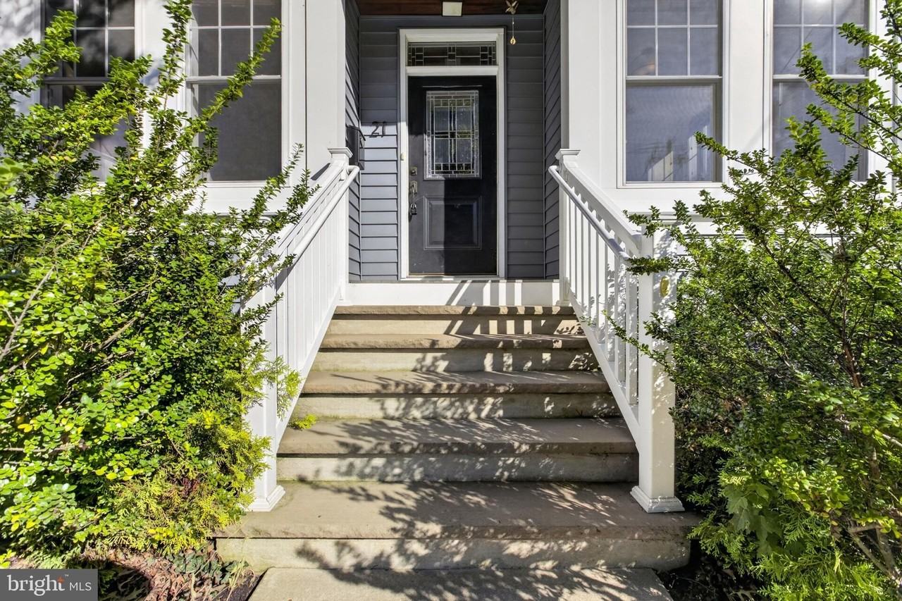 21 E Redman Ave - Photo 5 of 50