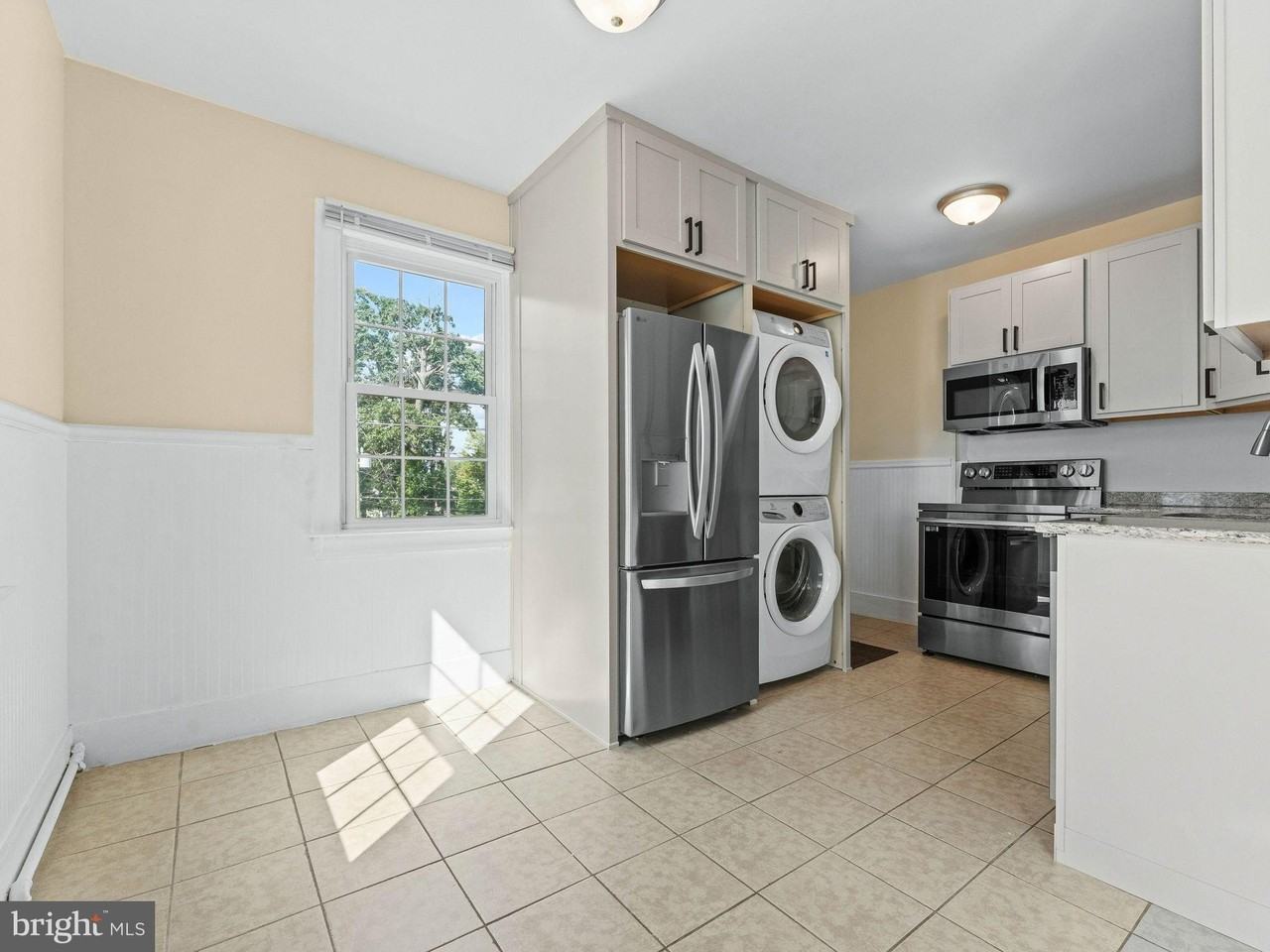32 S Broadway - Photo 3 of 21