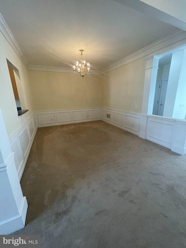 53 Williams Dr - Photo 6 of 35