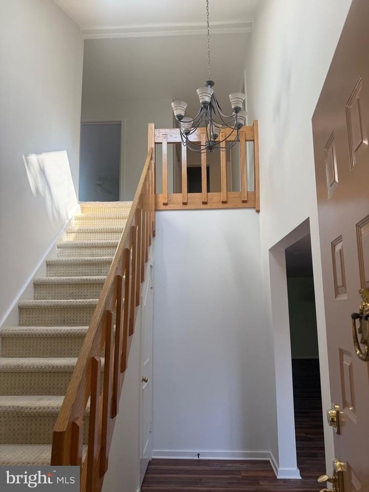 14 Oak Knoll Dr - Photo 6 of 28
