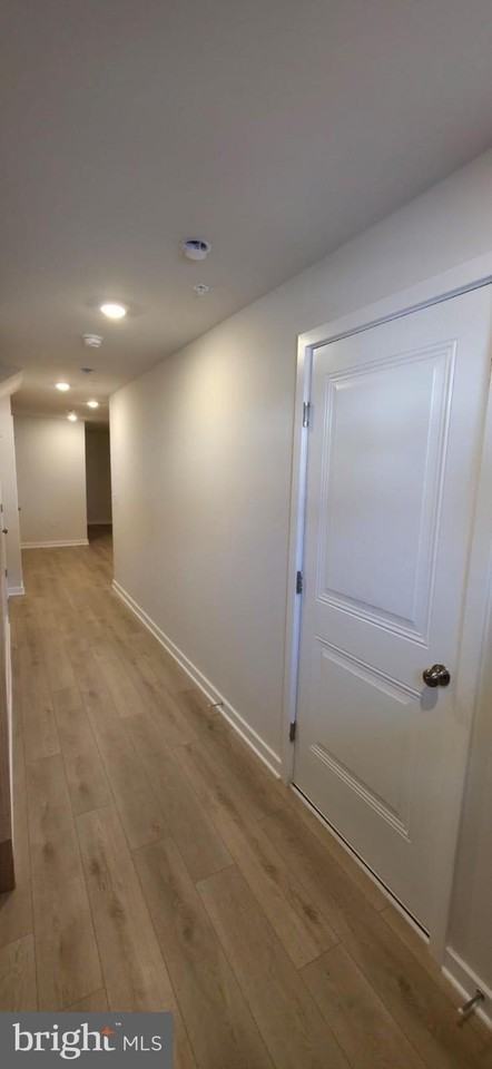 242 Talucci Dr - Photo 7 of 33