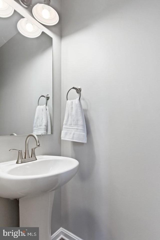 12429 Jackson Ave #14 - Photo 4 of 21