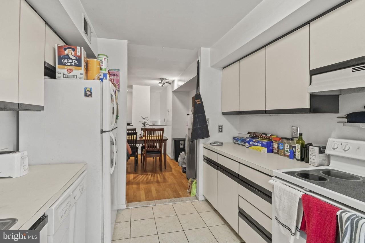1 Queen St #10 - Photo 5 of 24