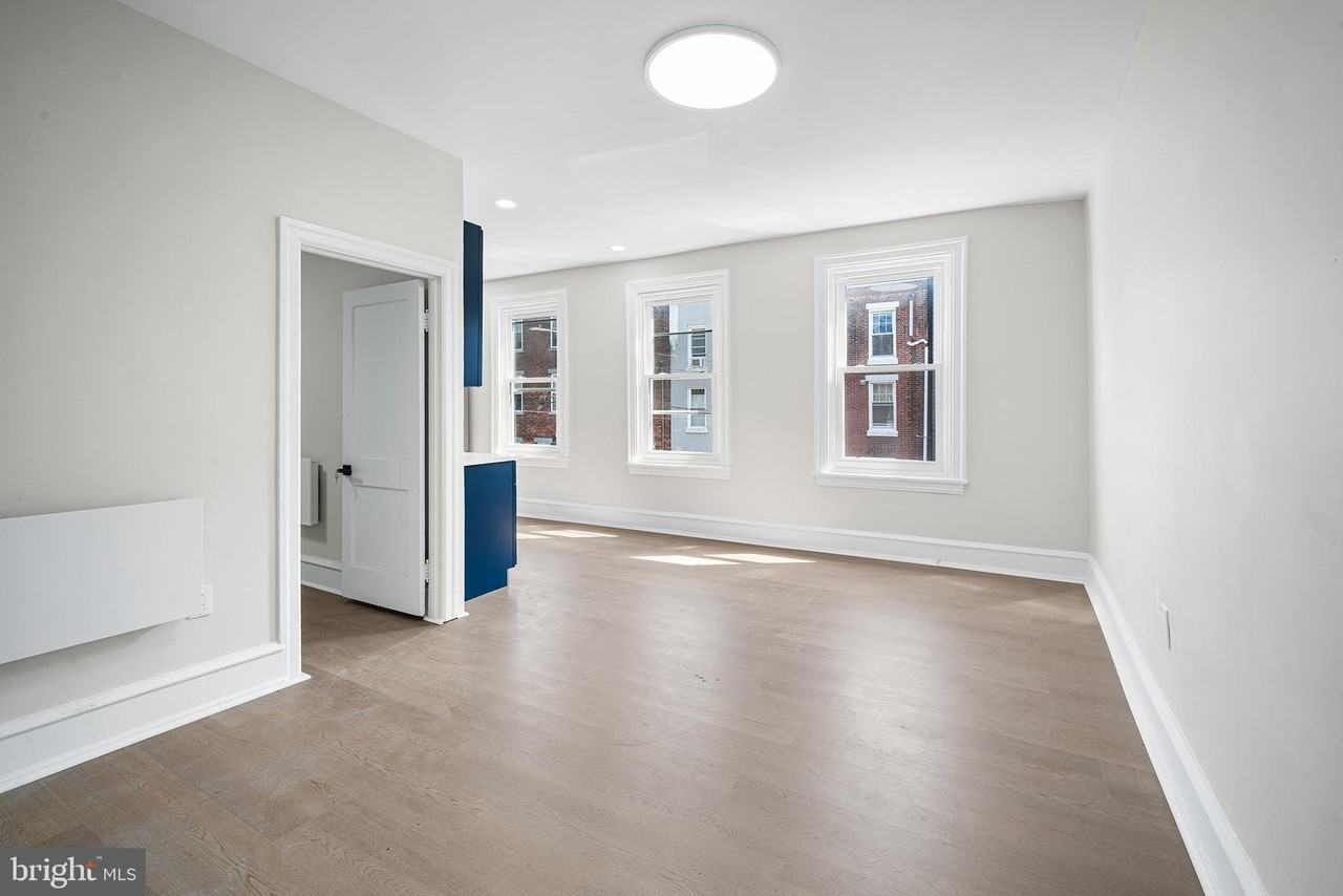 775 S 8th St #2R - Photo 5 of 21