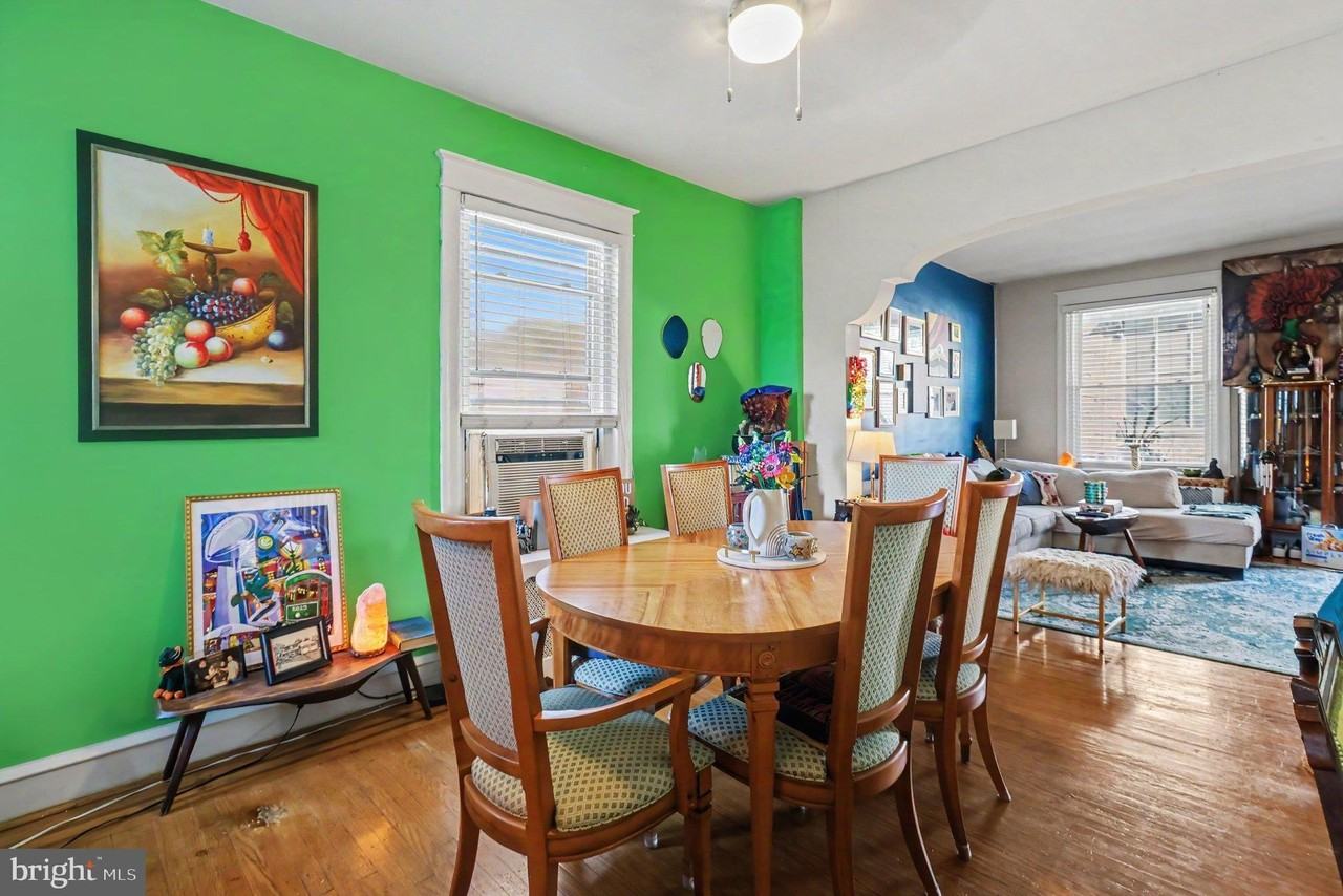 154 W Salaignac St - Photo 5 of 27