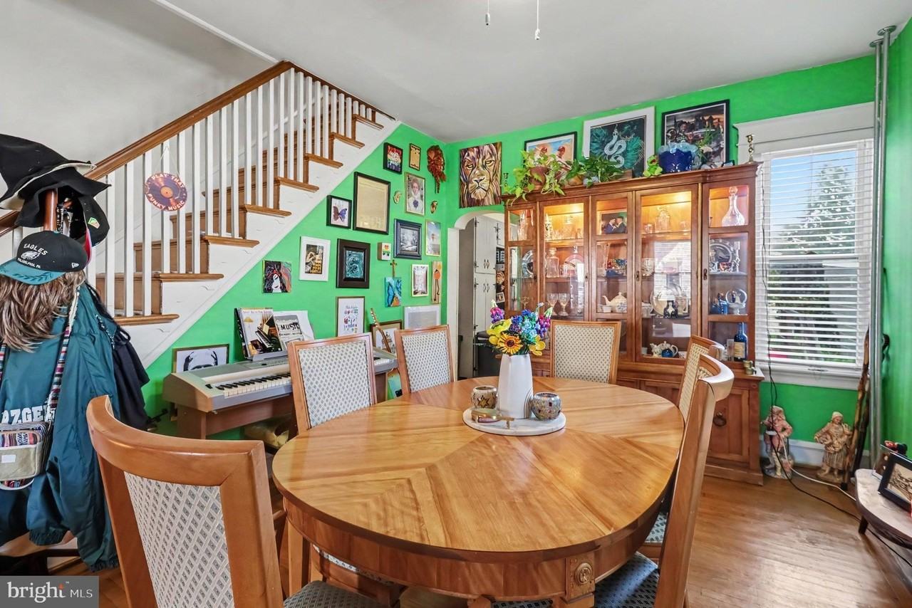 154 W Salaignac St - Photo 7 of 27