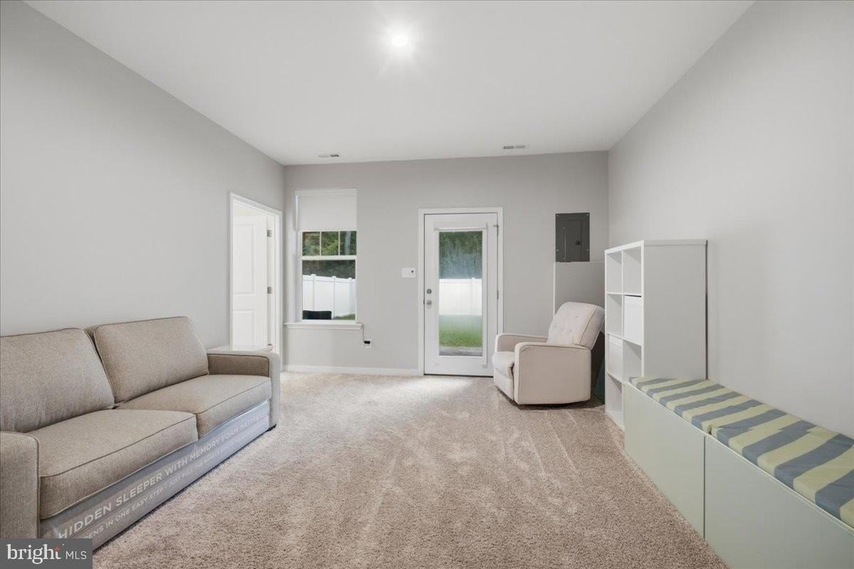 12260 Haydon Pl - Photo 5 of 40