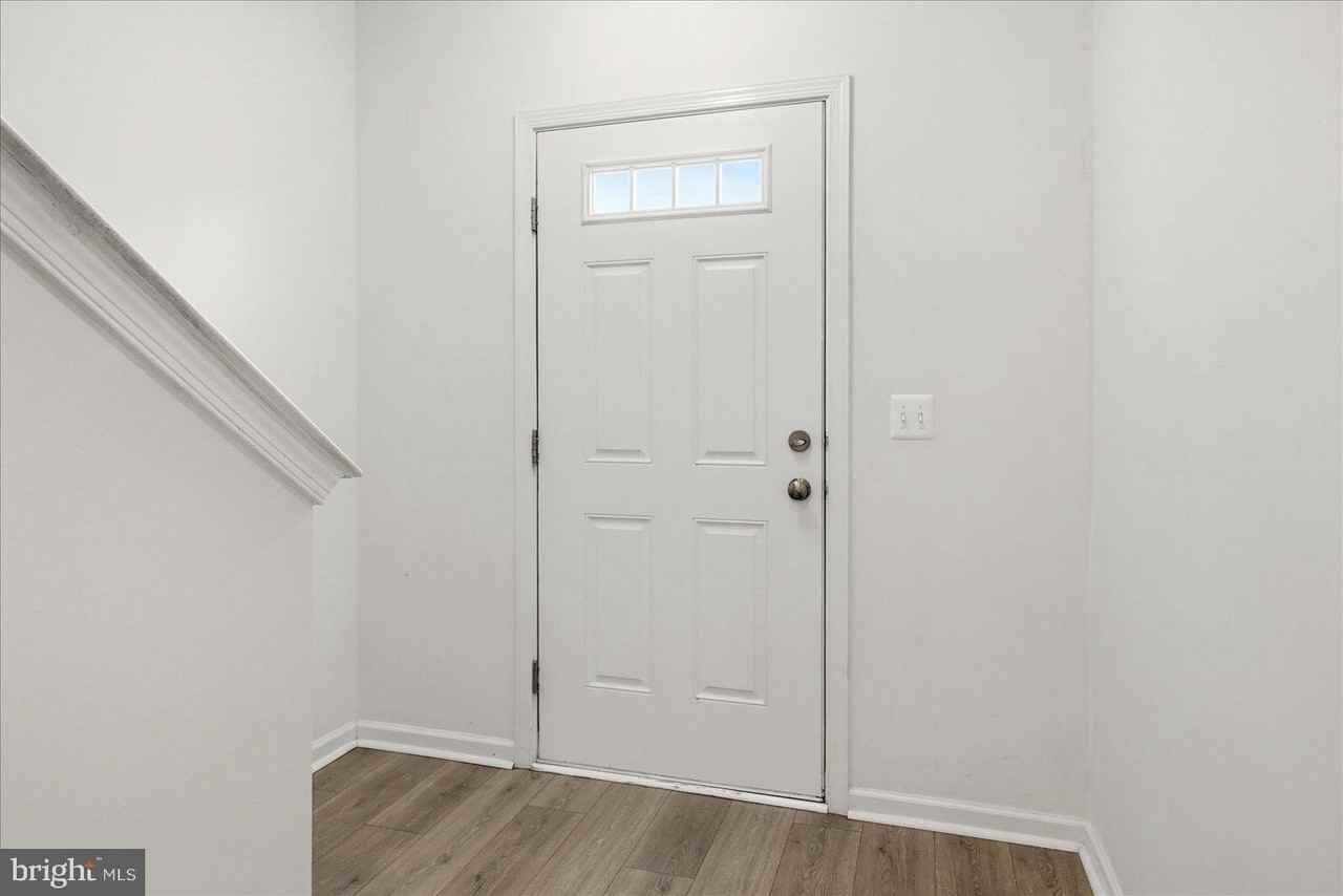246 Norland Knoll Dr - Photo 4 of 50