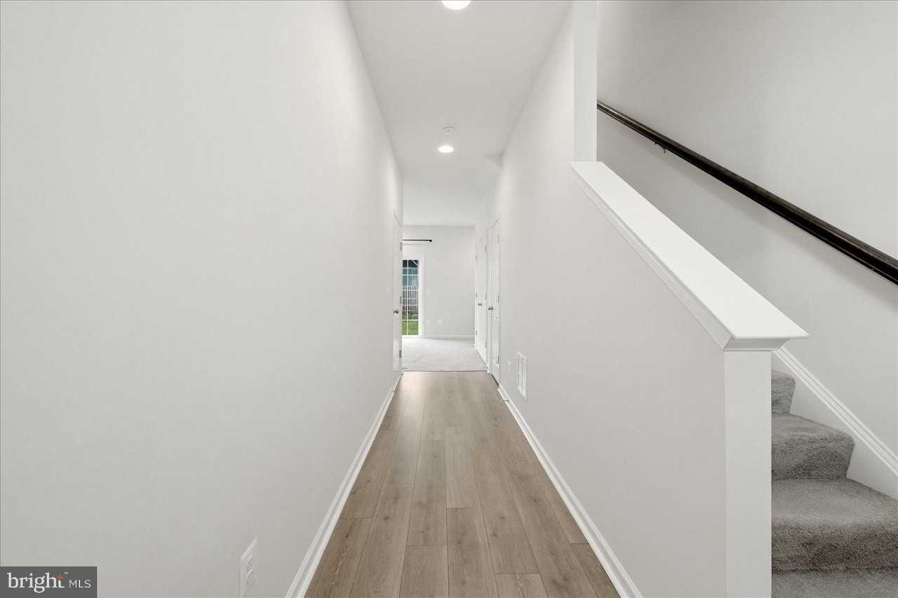 246 Norland Knoll Dr - Photo 5 of 50