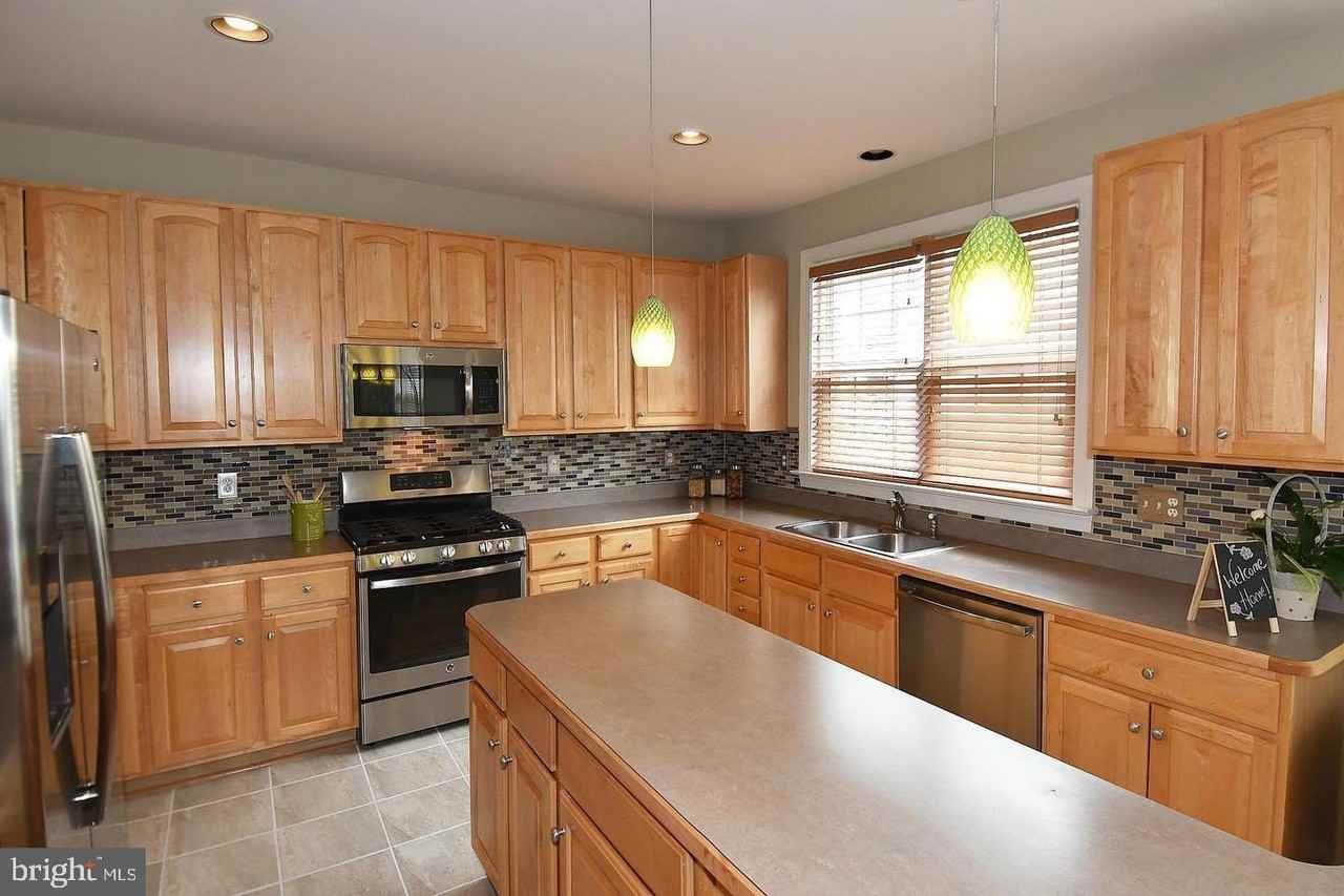 4281 Kearny Ln - Photo 6 of 31