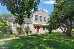 featured image of 8 Worthington Ct