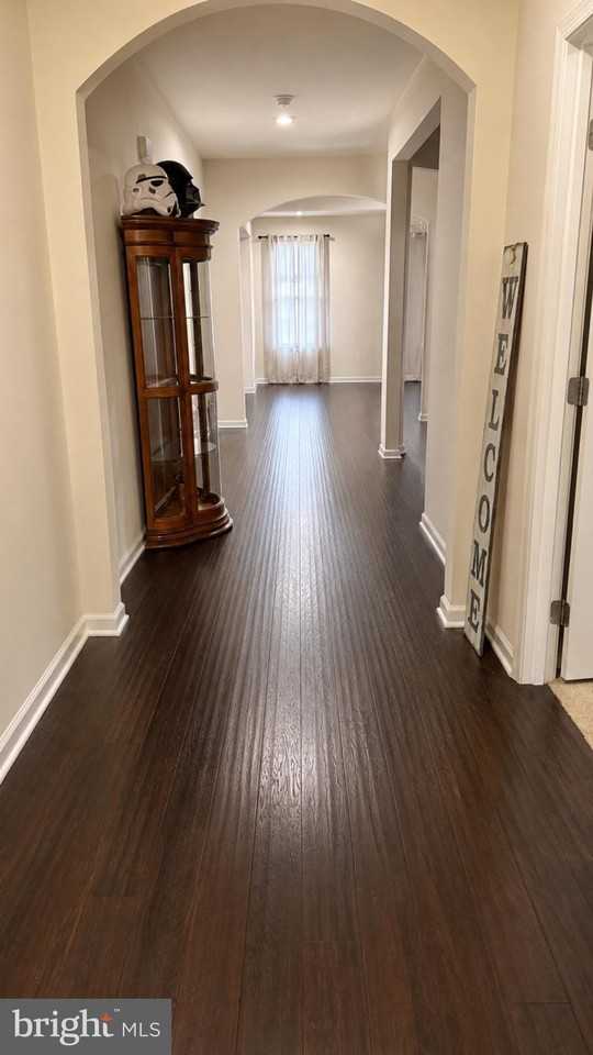 41857 Wind Dancer Ct - Photo 2 of 23