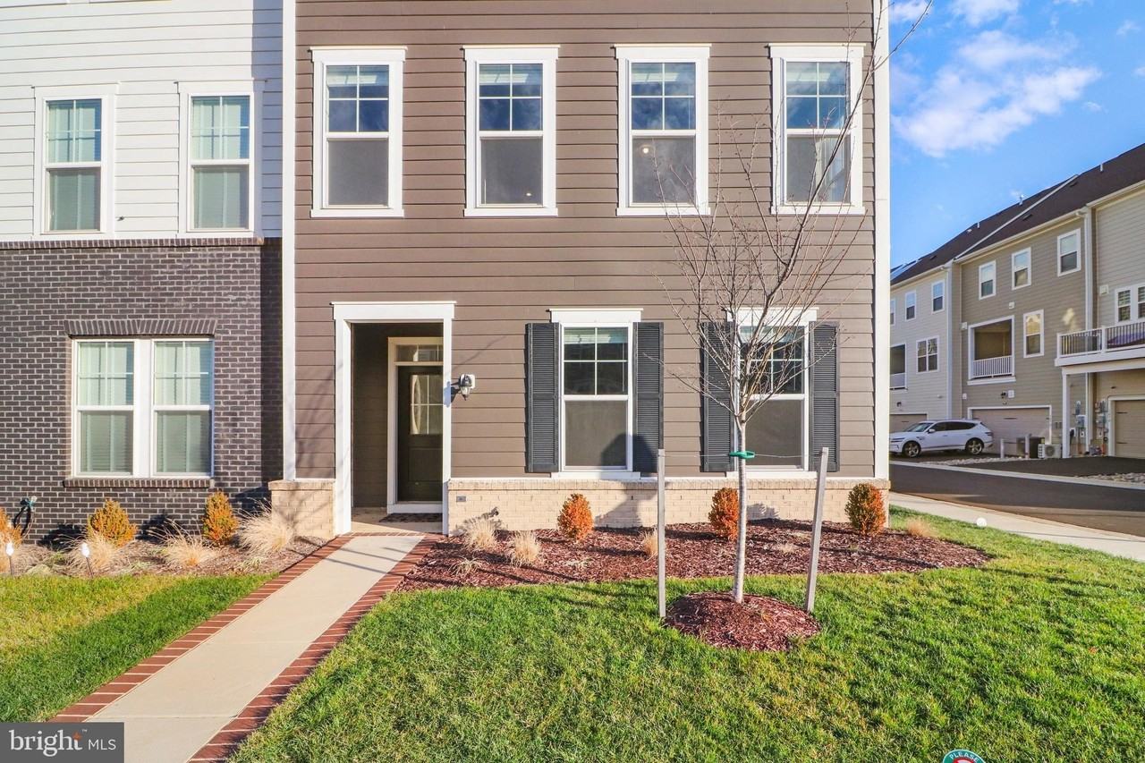 17789 Osprey Harbor Ln - Photo 4 of 50