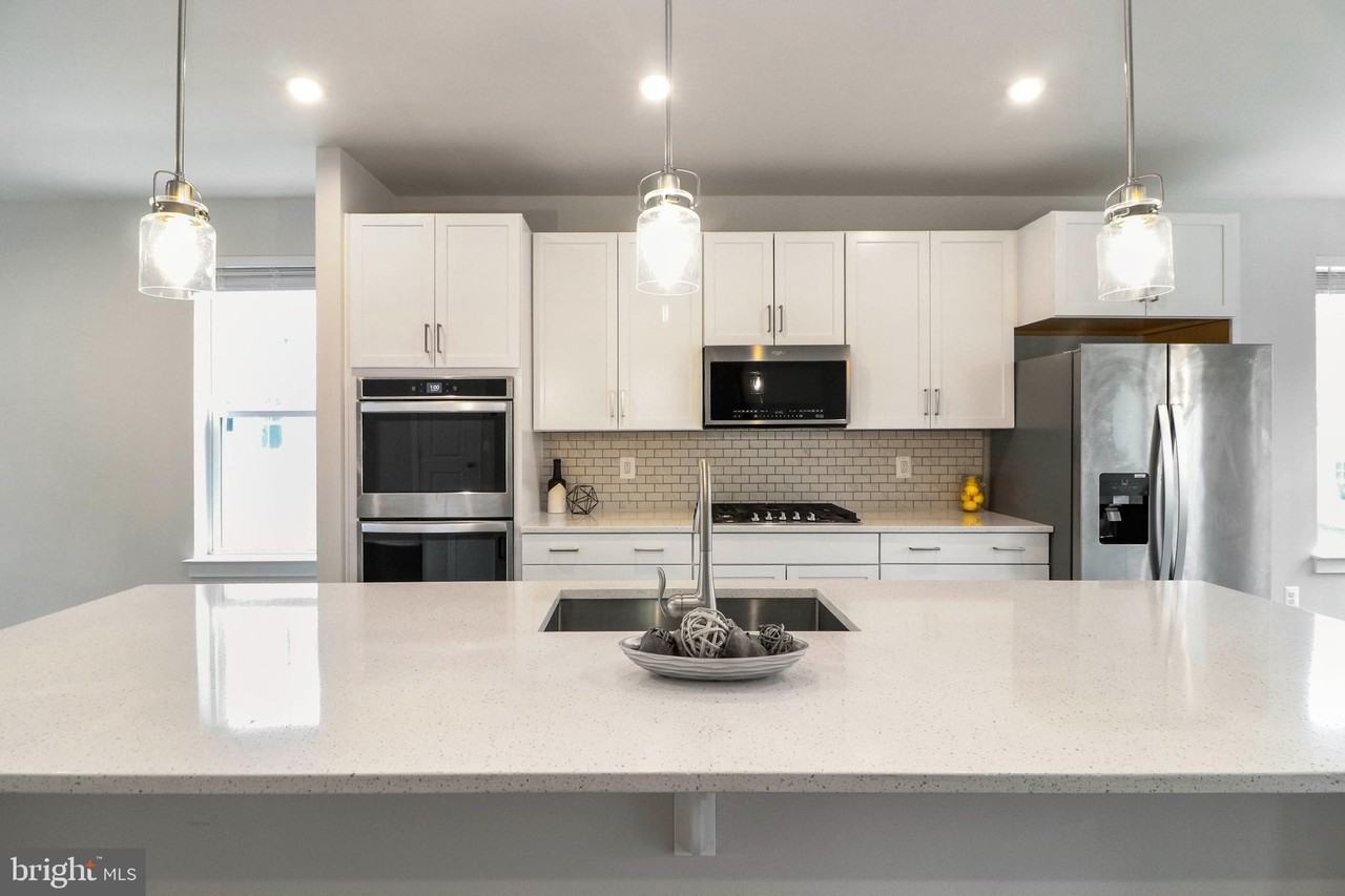 17789 Osprey Harbor Ln - Photo 6 of 50