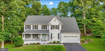 featured image of 12016 Kingswood Blvd