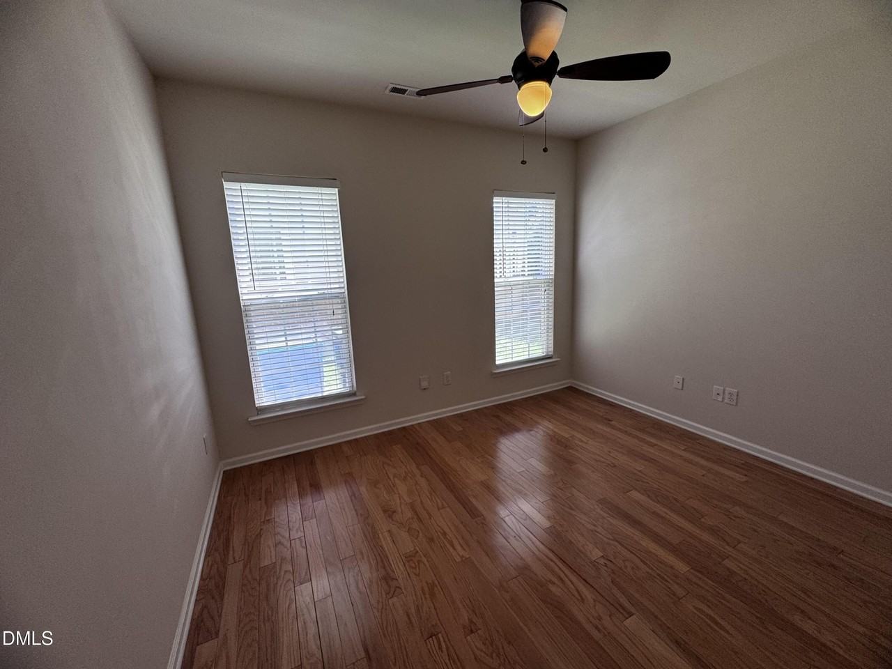 3303 Colorcott St - Photo 7 of 18