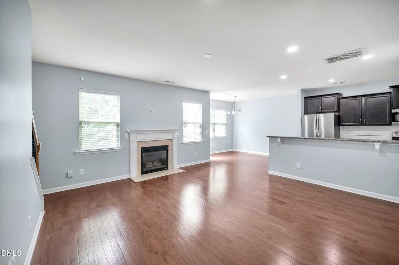 149 Torrey Heights Ln - Photo 4 of 29