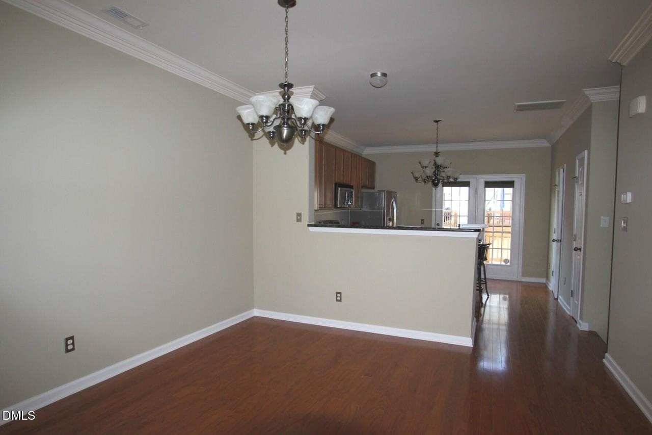 129 Dove Cottage Ln - Photo 2 of 9