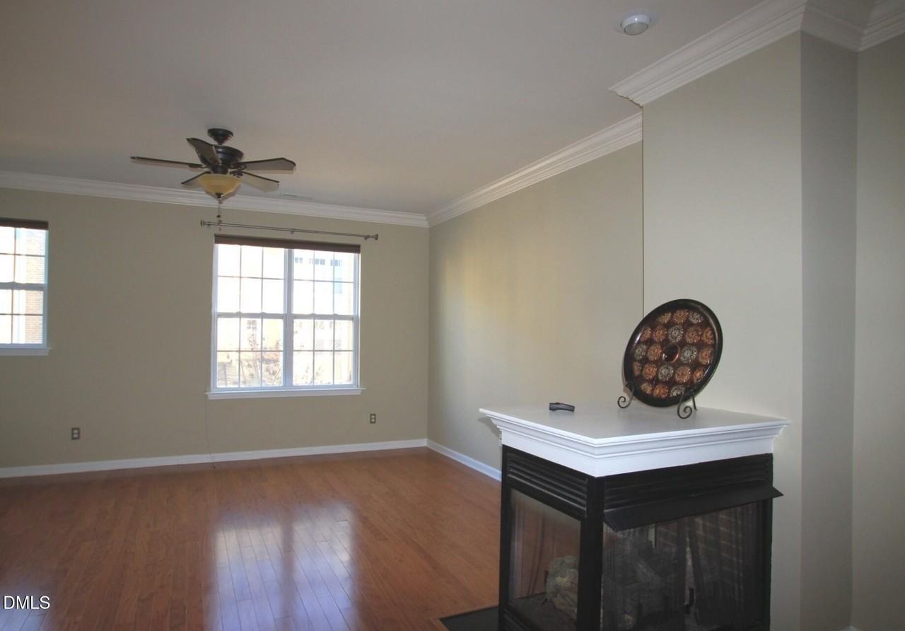 129 Dove Cottage Ln - Photo 3 of 9