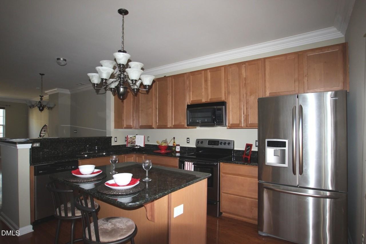 129 Dove Cottage Ln - Photo 4 of 9