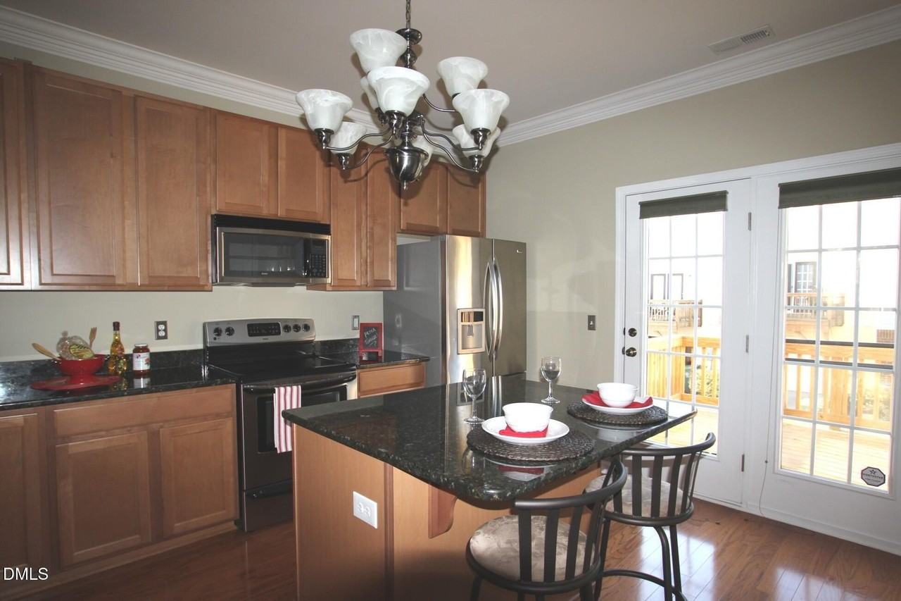 129 Dove Cottage Ln - Photo 5 of 9
