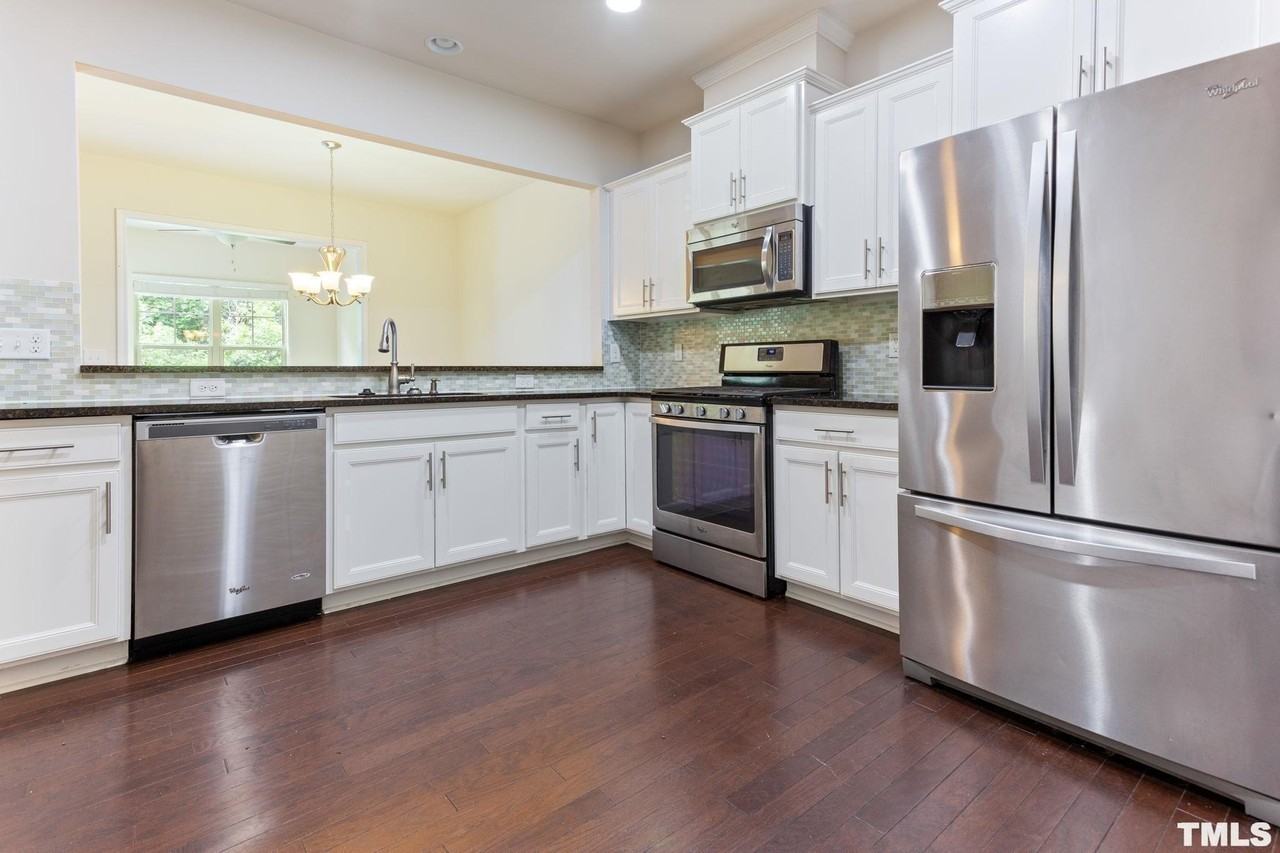 224 Lynchwick Ln - Photo 5 of 36