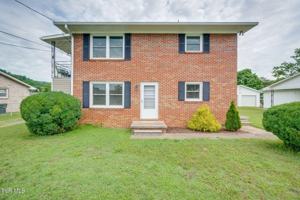 featured image of 615 1/2 Bravo St