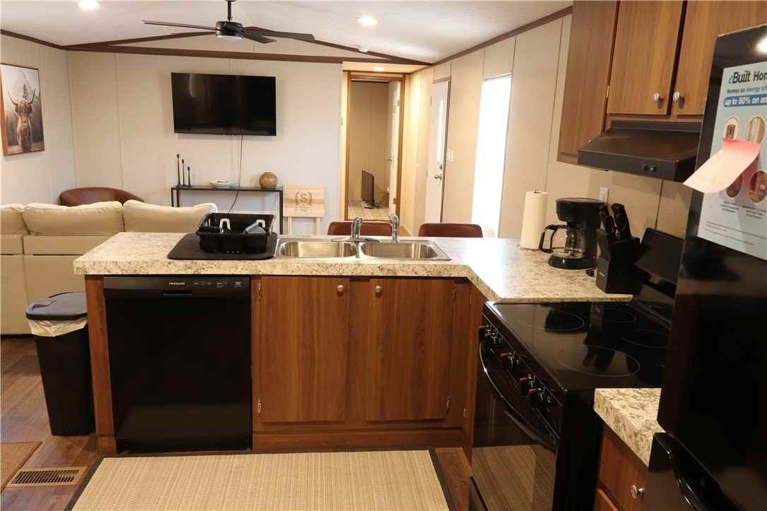 1681 River Gardens Dr - Photo 5 of 14