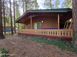 featured image of 2361 W Stratton