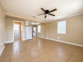 8724 Forshey St #2B - Photo 1 of 1