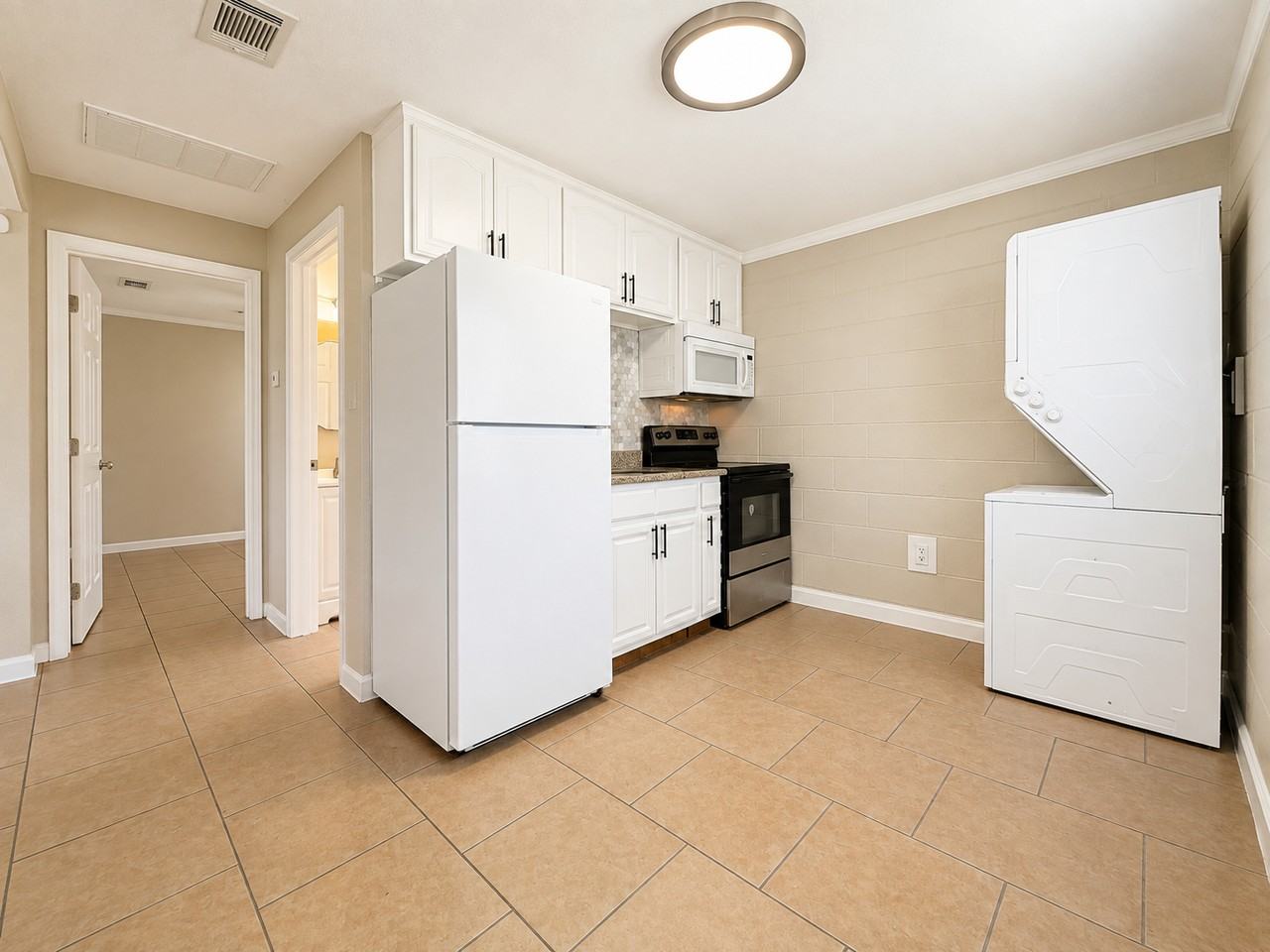 8724 Forshey St #2B - Photo 4 of 10