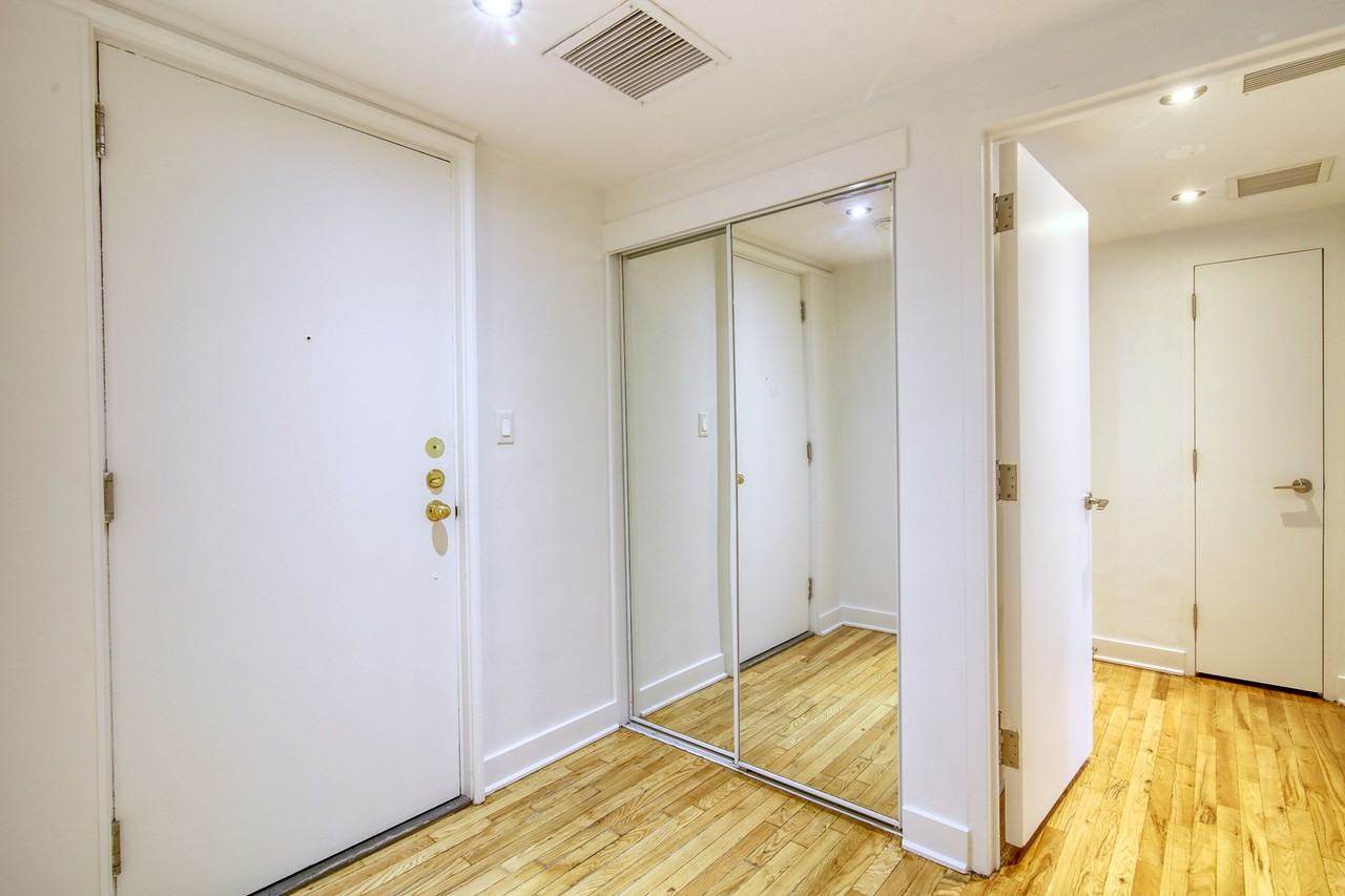 3435 Rue Drummond — photo 3
