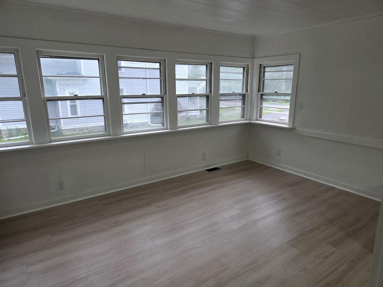 94 Bristol St 1st Fl #1 - Photo 6 of 13