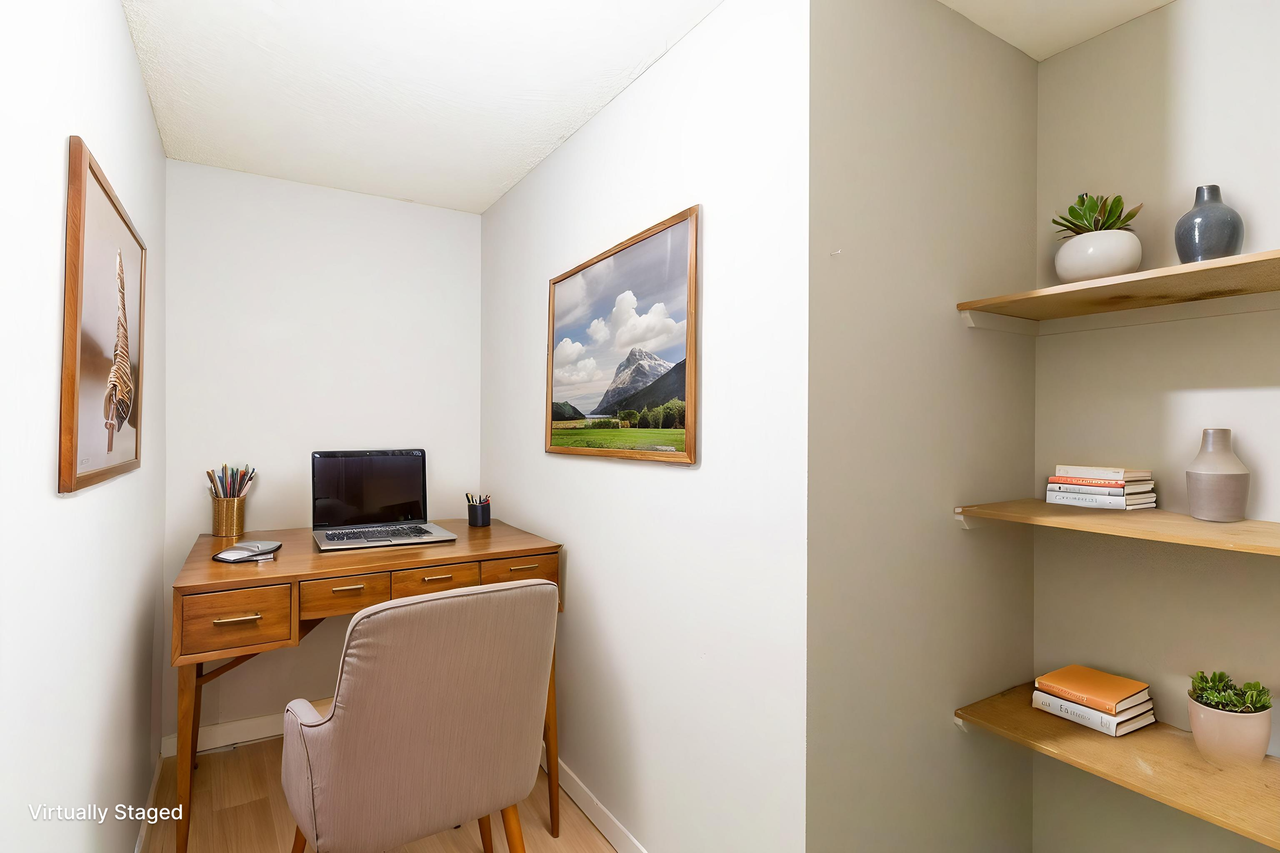 Falconcrest Village - Photo 5 of 29
