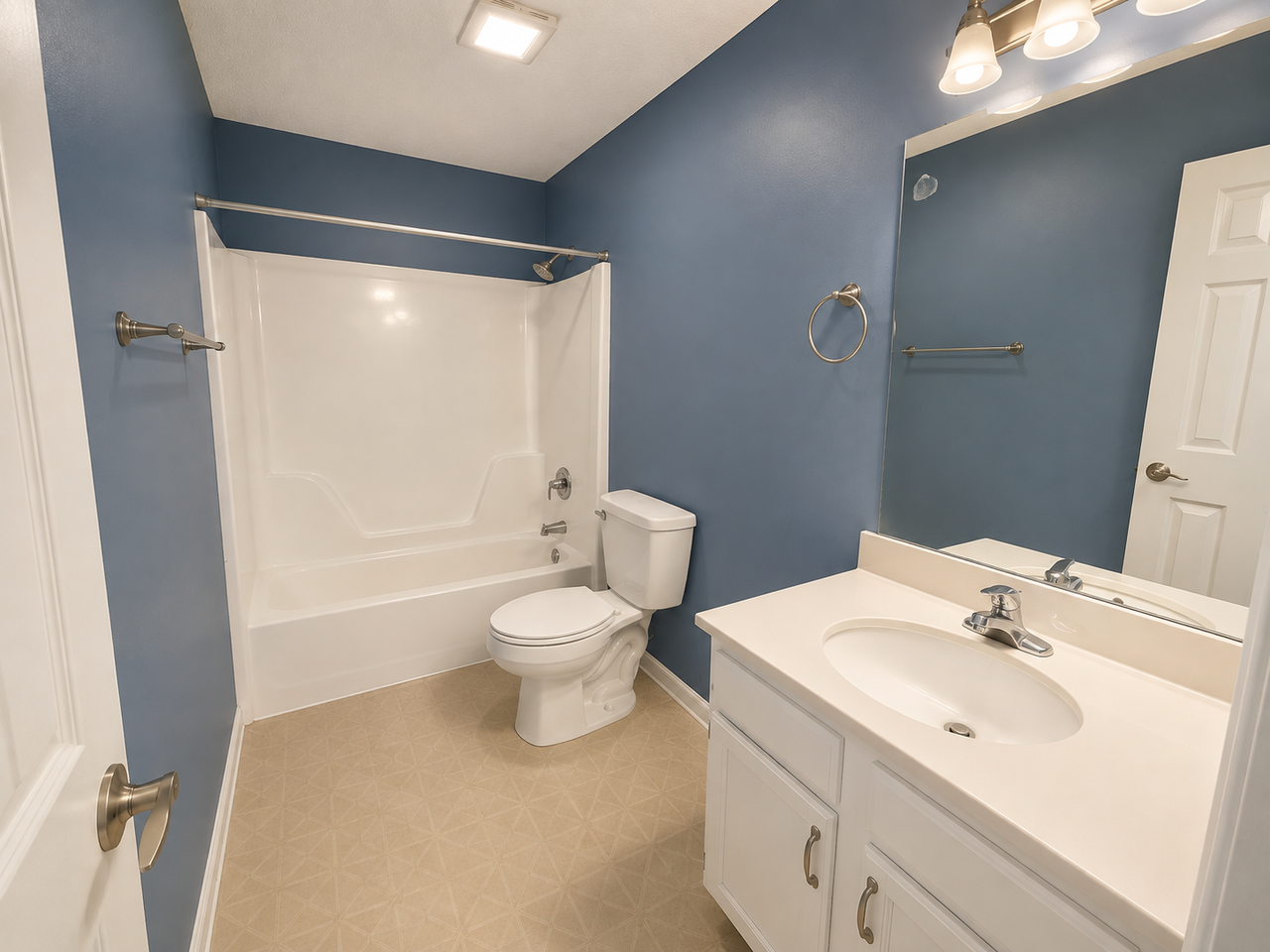 1202 Harris St #1 - Photo 4 of 6