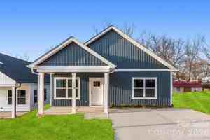 featured image of 1558 7th Avenue Dr Sw #1