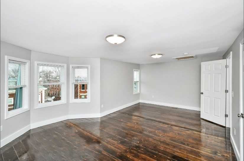 Clifford St - Photo 7 of 24