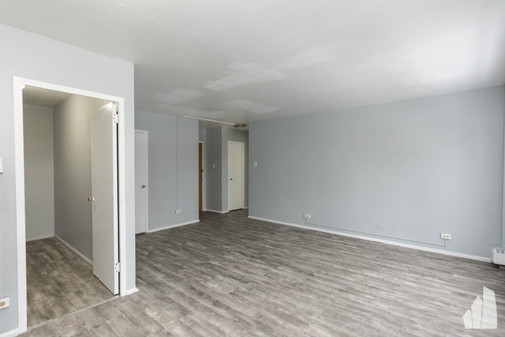 7333 N Ridge Blvd #409 - Photo 4 of 9