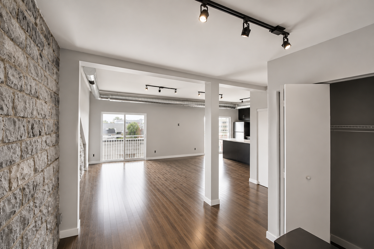 183 Princess Street - Photo 2 of 34