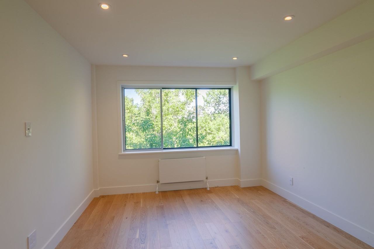 6525 Côte-Saint-Luc - Photo 5 of 50