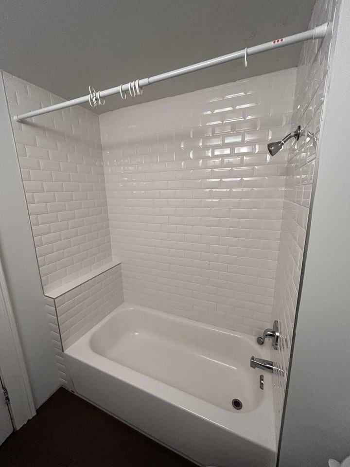 Lyndale Apartments - Photo 4 of 8