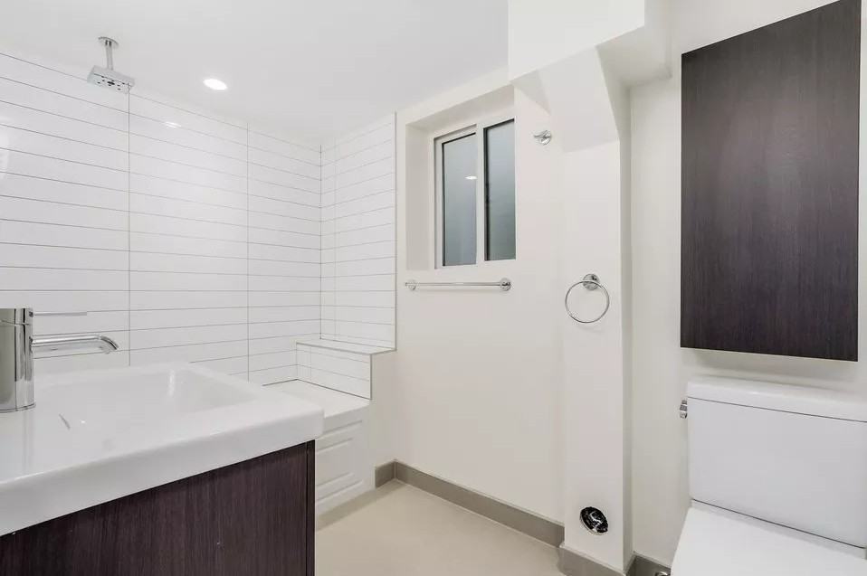 [ID#424] Bright & Spacious 2BR Garden Suite - Photo 6 of 6