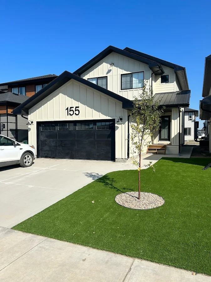 2 Bedroom | 1 Bathroom | Lower Unit 155 Leskiw Lane - Photo 2 of 20