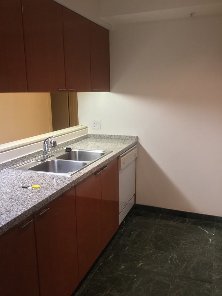 [ID#204] 2BR APT @ PALISADES WEST  (DOWNTOWN) - Photo 4 of 9