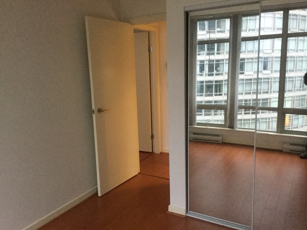 [ID#204] 2BR APT @ PALISADES WEST  (DOWNTOWN) - Photo 7 of 9